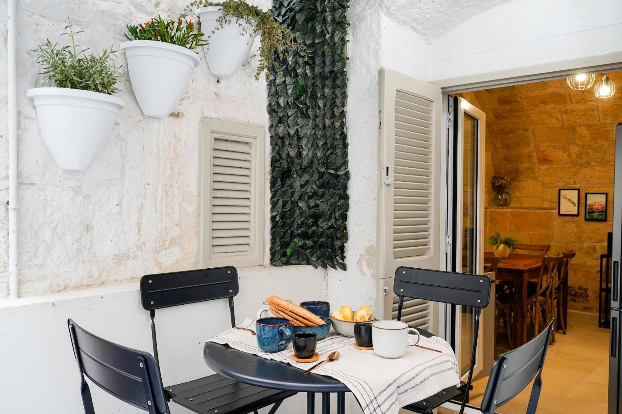 Vico Farinella Apartment By Barbarhouse Polignano a Mare Bagian luar foto
